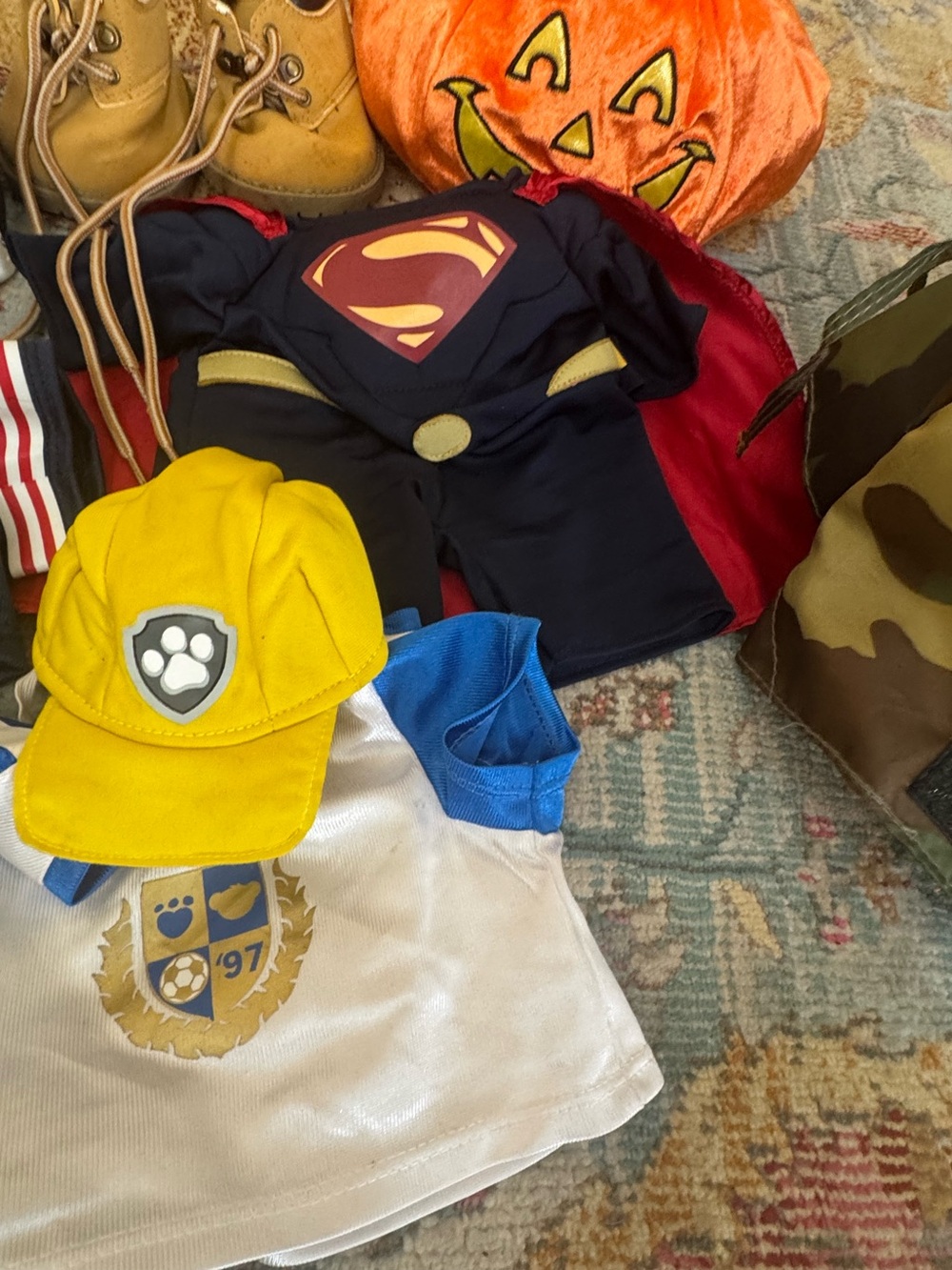 Build a Bear Clothes and Accessories - Picture 5 of 6